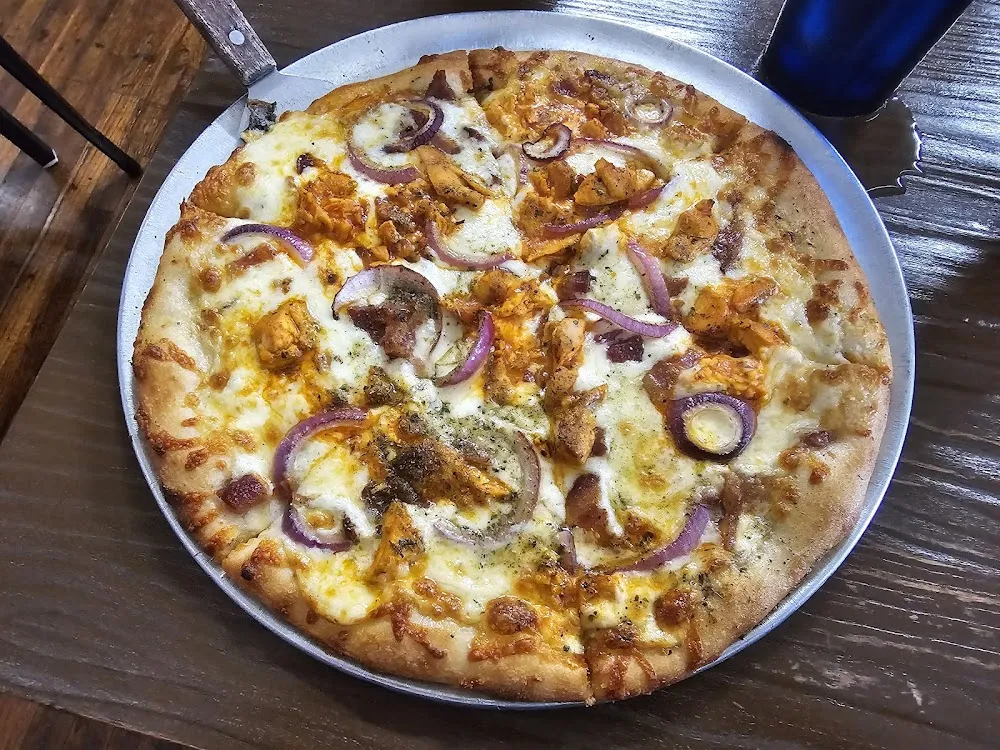 Buffalo Chicken & Bacon Pizza